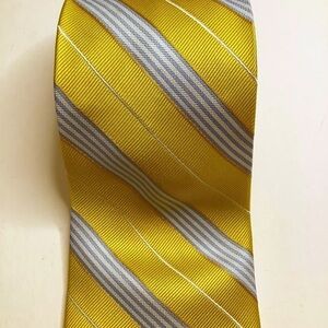 IZOD Yellow Blue Striped Woven 100% Silk Necktie Classic Prep